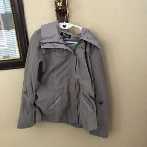 Mo-Ka Gray Jacket Size Small